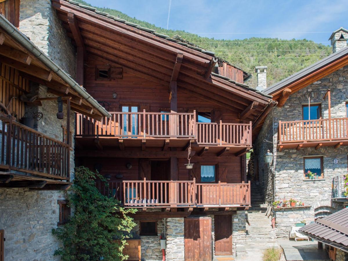 Mont Blanc Apartments Morgex Exterior photo